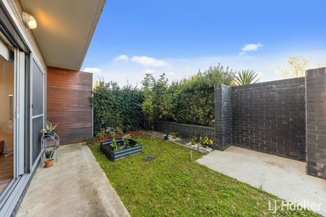 Property photo of 4 Chanter Terrace Coombs ACT 2611