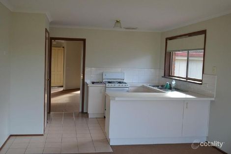 Property photo of 103 Strong Drive Hampton Park VIC 3976