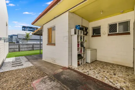 Property photo of 1 Smith Street Mooloolaba QLD 4557