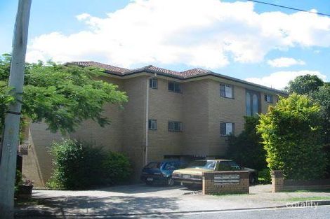 Property photo of 2/14 Collins Street Clayfield QLD 4011