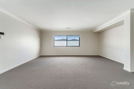 Property photo of 29 Cassidy Crescent Bridgeman Downs QLD 4035