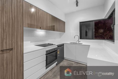 Property photo of 5/40 Nicklin Street Coorparoo QLD 4151