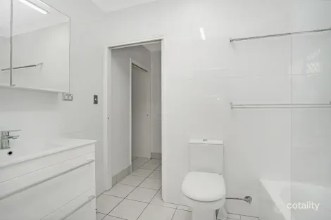 Property photo of 3 Saligna Close Redlynch QLD 4870