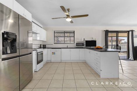 Property photo of 15 Daniel Avenue Rutherford NSW 2320