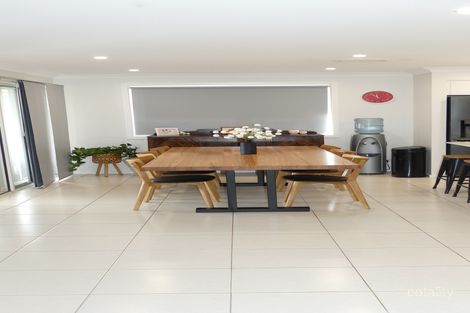 Property photo of 5 Azar Place Warren NSW 2824