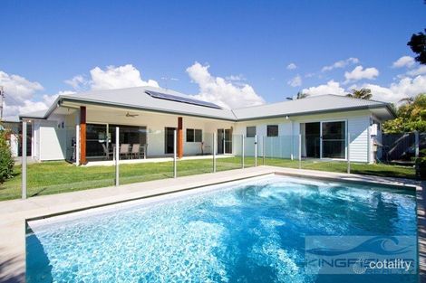 13 Sandpiper Dr, Burleigh Waters, QLD 4220