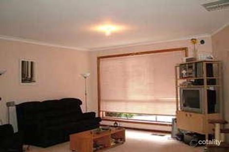 Property photo of 10 Woodside Drive Rowville VIC 3178