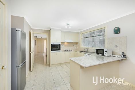 Property photo of 25 Kirkwood Crescent Hampton Park VIC 3976