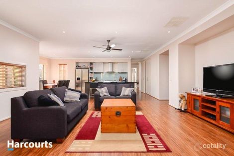 Property photo of 22 Diamond Parade Skye VIC 3977