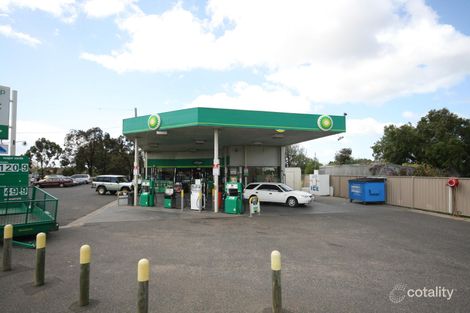 1 Forest Rd S, Lara, VIC 3212