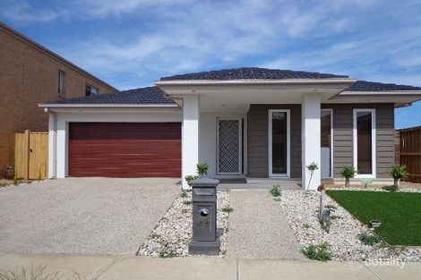 Property photo of 44 Stoneyfell Road Point Cook VIC 3030