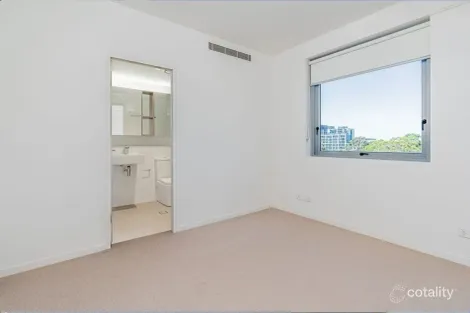 Property photo of 705/1 Saunders Close Macquarie Park NSW 2113