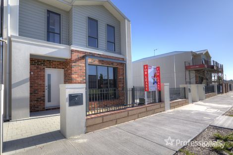 Property photo of 10 Penal Lane Ellenbrook WA 6069