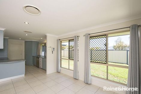 Property photo of 20 Dolphin Terrace South Gladstone QLD 4680