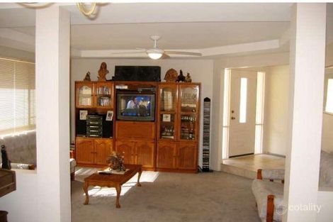 Property photo of 4 Orange Thorn Crescent Banks ACT 2906