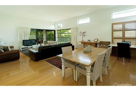 Property photo of 6058 Lucerne Circuit Hope Island QLD 4212