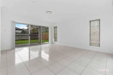 Property photo of 17 Ellendale Circuit Eight Mile Plains QLD 4113