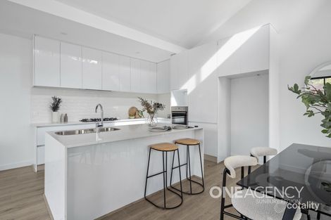 Property photo of 1/14A McEwen Drive Sunbury VIC 3429