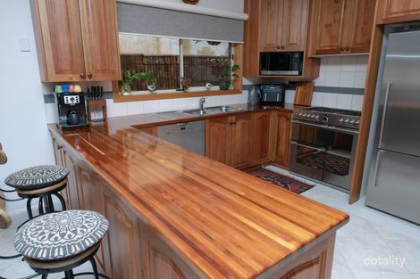 Property photo of 56 Poole Boulevard Swan Hill VIC 3585