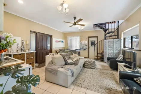 Property photo of 1 Ragless Avenue Park Holme SA 5043