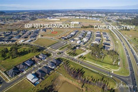 1013 Silverwood St, Gledswood Hills, NSW 2557