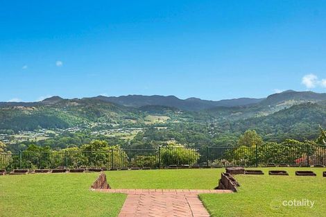 Property photo of 4 Westminster Boulevard Elanora QLD 4221