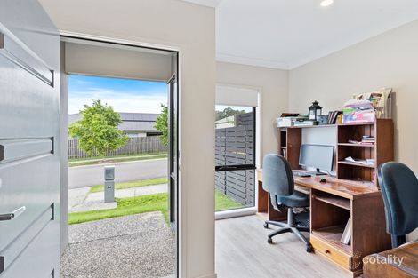 Property photo of 26 Fleming Street Logan Reserve QLD 4133