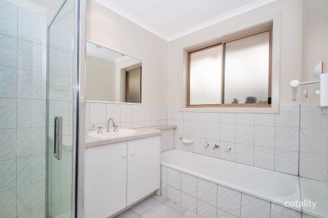 Property photo of 133 Landscape Drive Mooroolbark VIC 3138