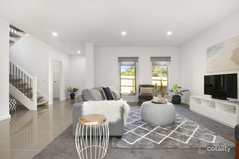 Property photo of 3/28 Pulford Crescent Mill Park VIC 3082