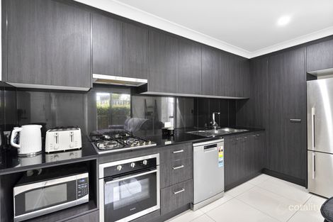 Property photo of 10 Loft Court Pimpama QLD 4209