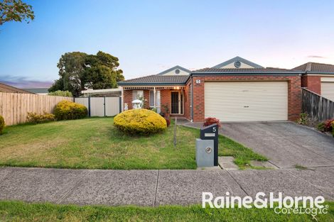 Property photo of 5 St Georges Road Narre Warren South VIC 3805