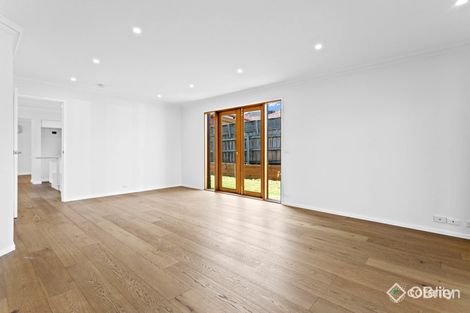 Property photo of 66 Mount Erin Crescent Frankston South VIC 3199