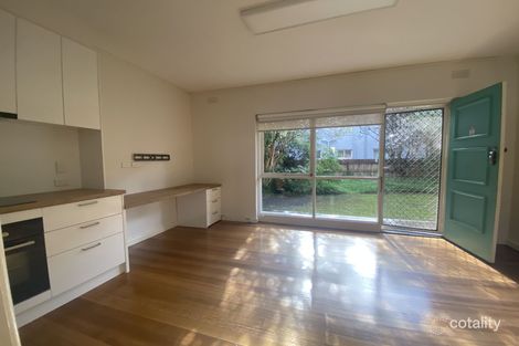 Property photo of 2/8 Walnut Street Carnegie VIC 3163