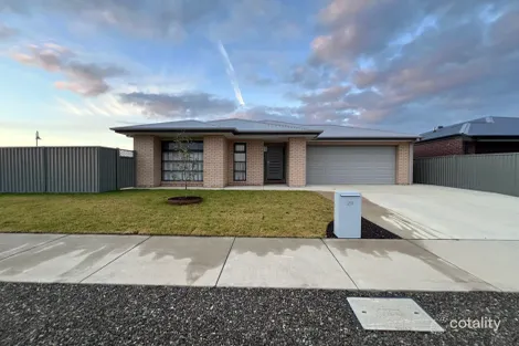 28 Westwood Dr, Mooroopna, VIC 3629