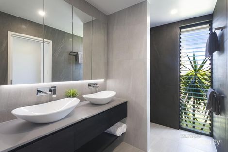 Property photo of 6 Ridgeway Street Sunrise Beach QLD 4567