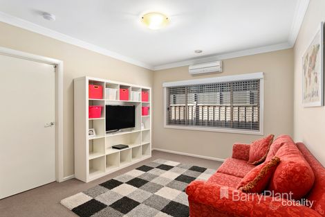Property photo of 75 Bluemist Circuit Lyndhurst VIC 3975