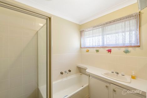 Property photo of 25 Ruskin Row Killarney Vale NSW 2261