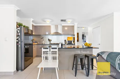 Property photo of 8 Dalton Road Wellard WA 6170