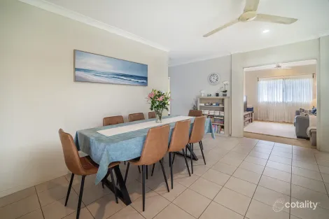 Property photo of 5 Fossilbrook Bend Trinity Park QLD 4879