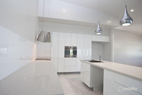 Property photo of 2 Turtle Place Blacks Beach QLD 4740