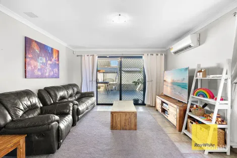 Property photo of 6 Raven Lane Warnbro WA 6169