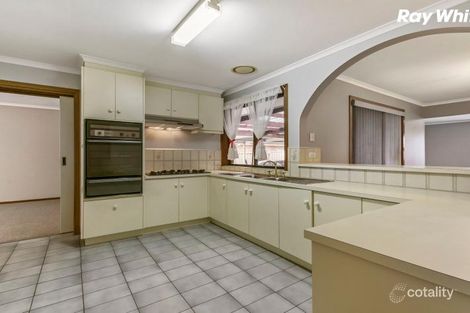 Property photo of 112 Fraser Crescent Wantirna South VIC 3152