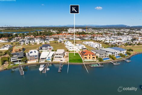 8836 The Point Cct, Hope Island, QLD 4212