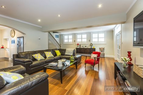 Property photo of 6 Kempster Road Merewether NSW 2291