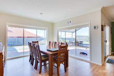 Property photo of 2 Maddison Circuit Darley VIC 3340