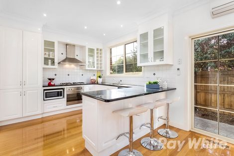 Property photo of 2/19 Swindon Road Hughesdale VIC 3166