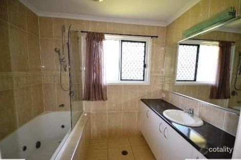 Property photo of 1 Bega Place Parrearra QLD 4575