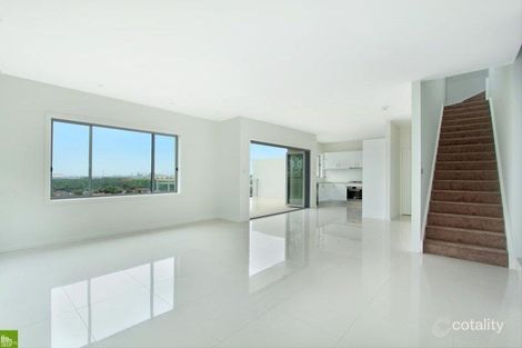 Property photo of 2/38 Sorensen Drive Figtree NSW 2525