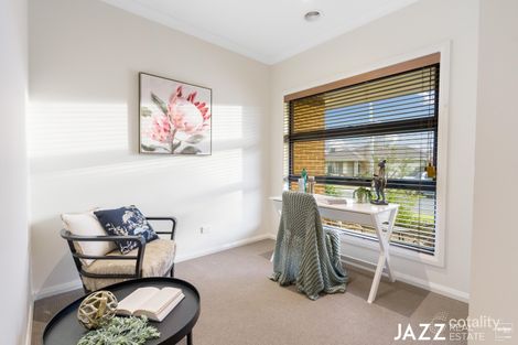 Property photo of 19 Florentino Parade Point Cook VIC 3030