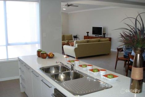 Property photo of 7 Lochiel Parkway Campbelltown SA 5074